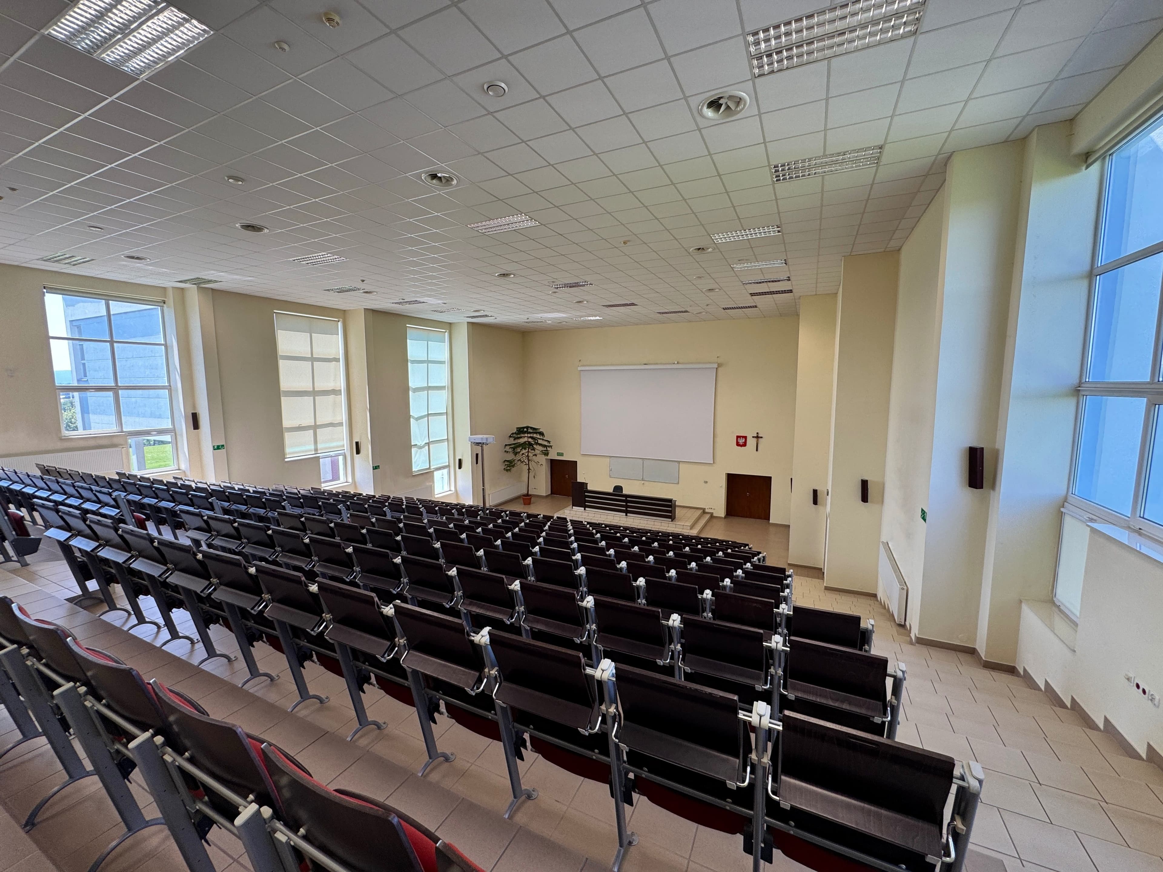 Zdjęcie galerii do artykułu Aula wykładowa 1