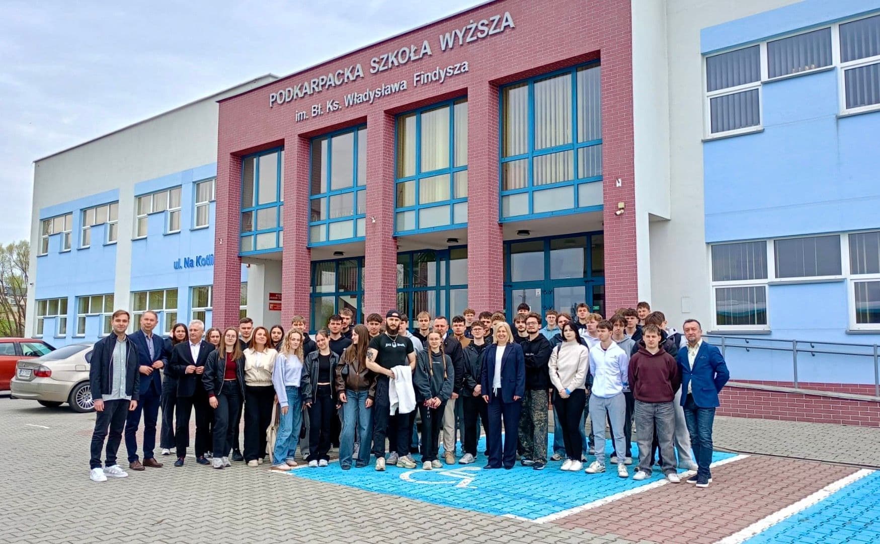 Zdjęcie galerii do artykułu Uczniowie ZSL w Leżajsku z wizytą w Podkarpackiej Szkole Wyższej w Jaśle