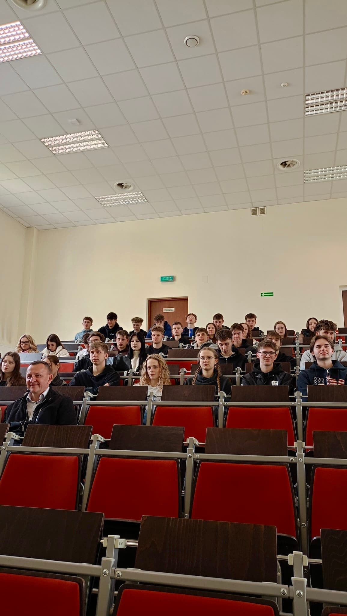 Zdjęcie galerii do artykułu Uczniowie ZSL w Leżajsku z wizytą w Podkarpackiej Szkole Wyższej w Jaśle