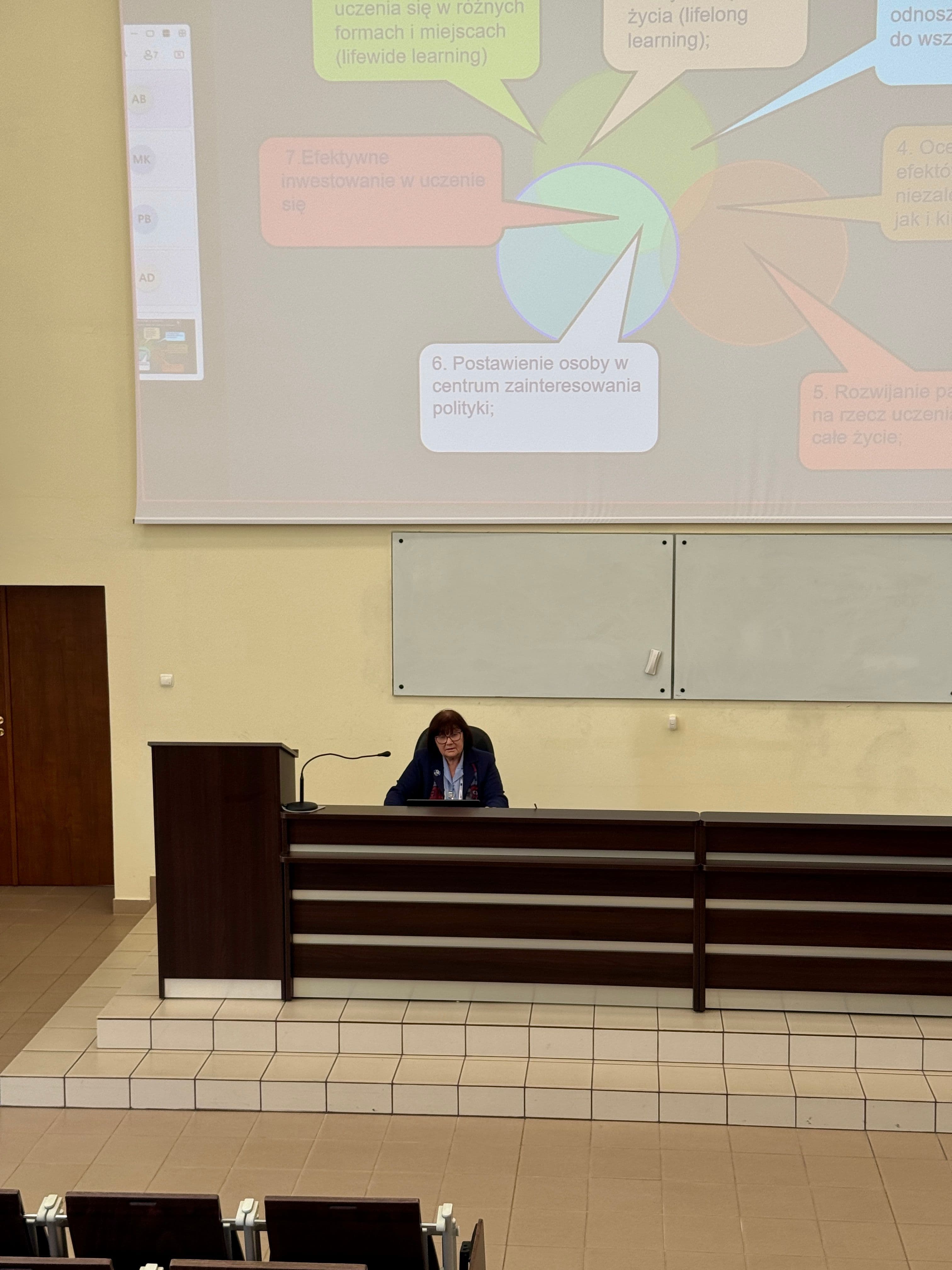 Zdjęcie galerii do artykułu Podsumowanie Międzynarodowej Konferencji Naukowej: Rozwój Podkarpacia w XXI wieku