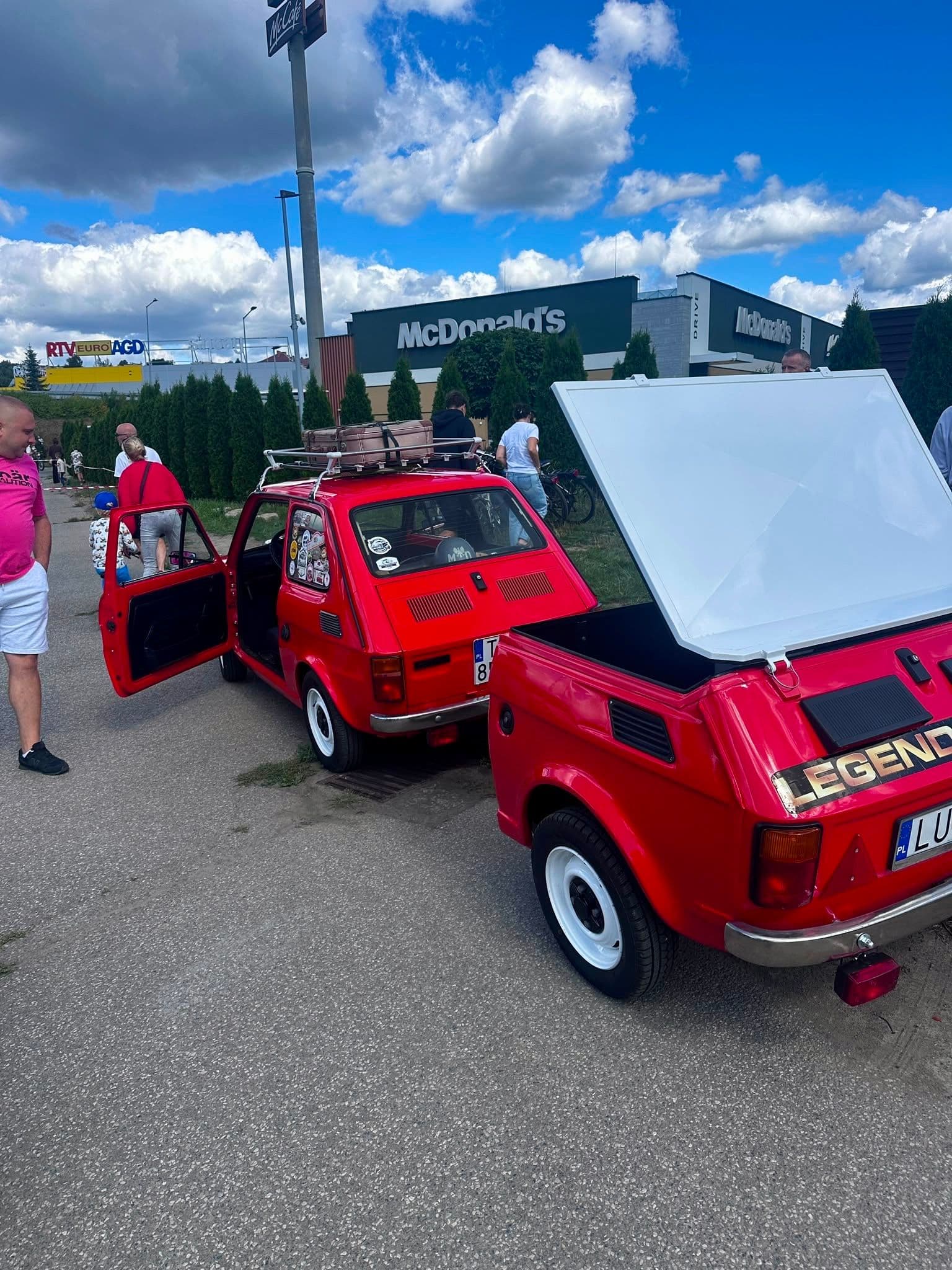 Zdjęcie galerii do artykułu Reprezentacja Podkarpackiej Szkoły Wyższej na 12. zlocie „Legenda Stara”