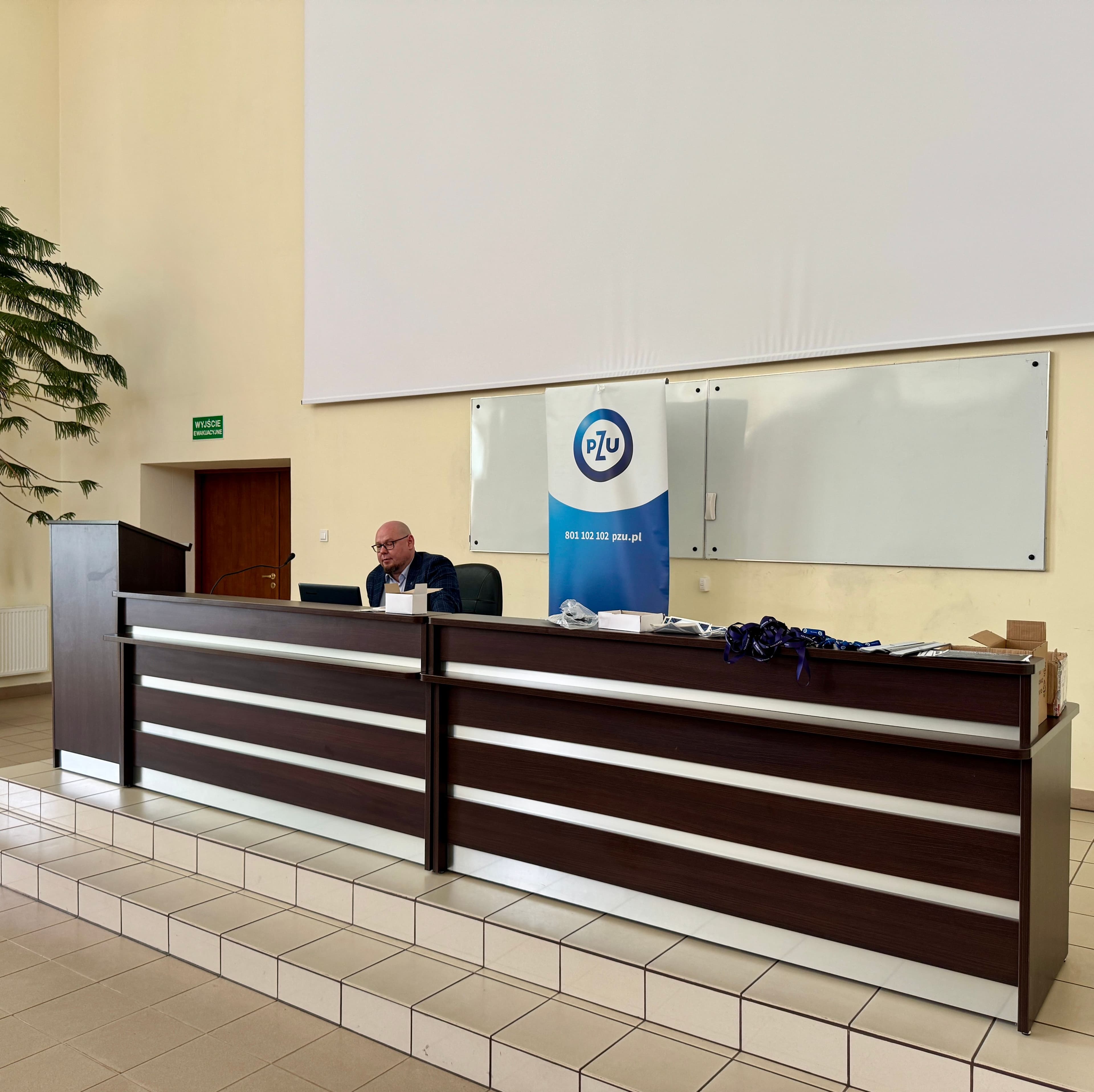 Zdjęcie galerii do artykułu Spotkanie studentów PSW w Jaśle z przedstawicielem PZU