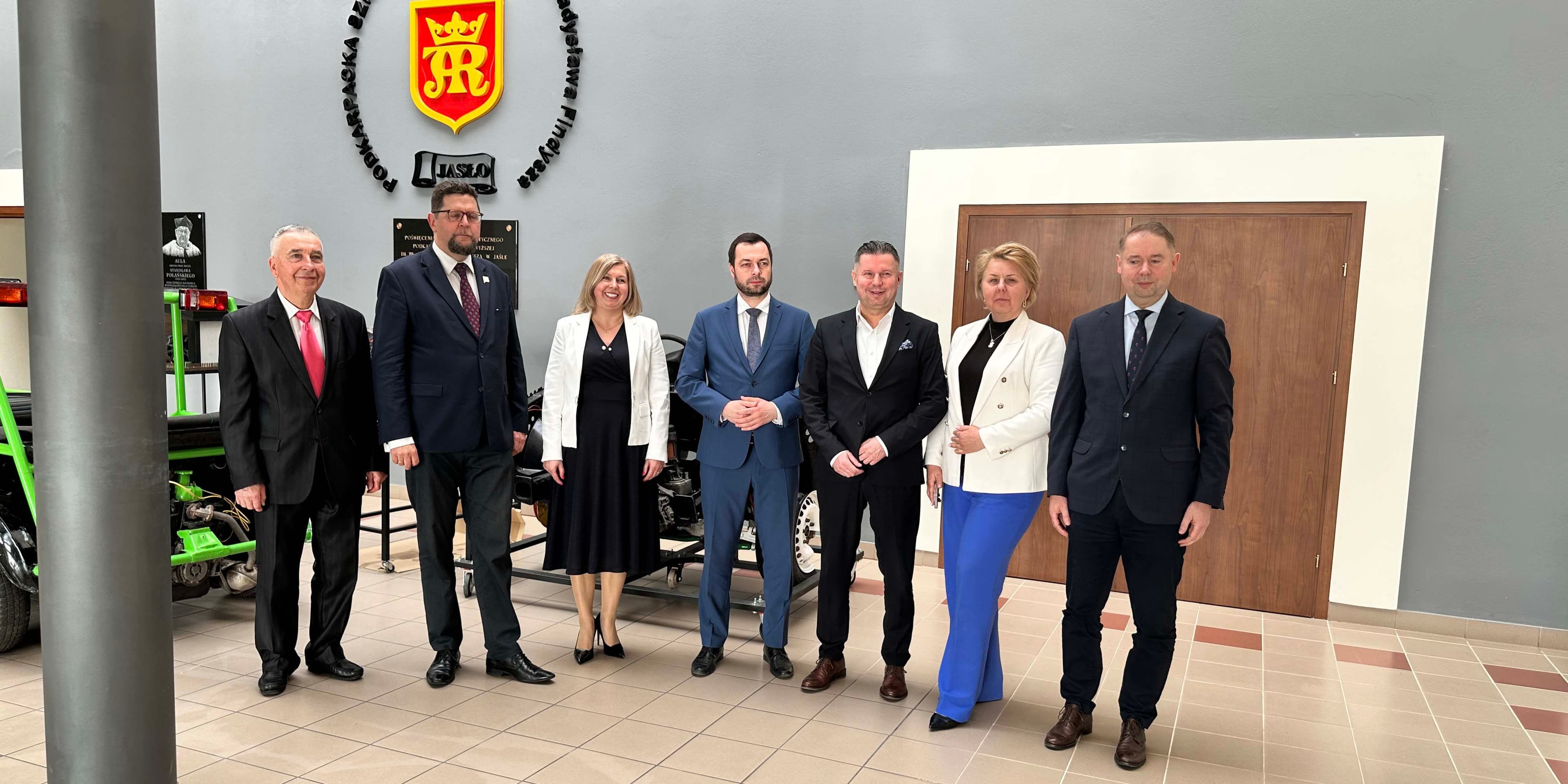 Wizyta Ministra Nauki i Szkolnictwa Wyższego prof. dr hab. Andrzeja Szeptyckiego w Podkarpackiej Szkole Wyższej w Jaśle